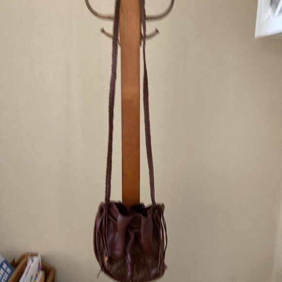 LUCKY BRAND LEATHER CROSSBODY FLORAL MOTIF BAG - Picture 2 of 10